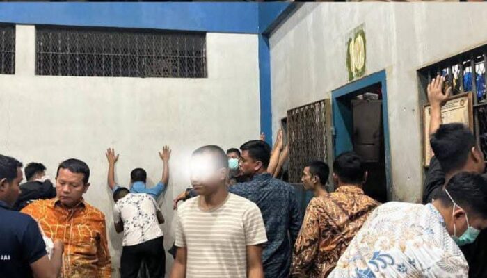 Wujudkan Lapas Bersih Dari Barang Terlarang, Petugas Binjai Gencar Razia Kamar