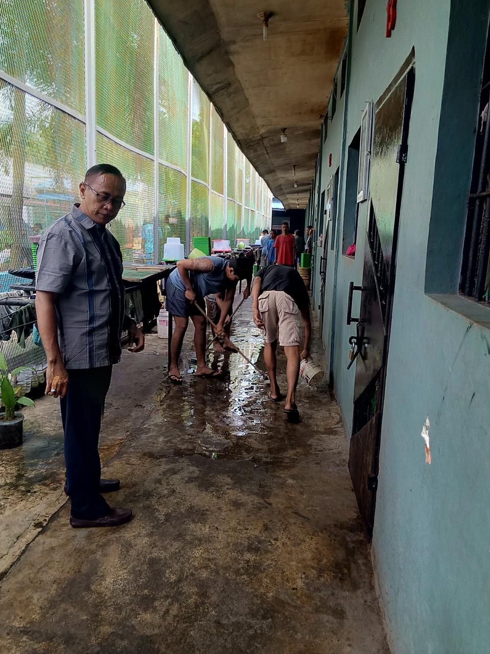 Bersih-Bersih Di Blok Hunian Lapas, Bentuk Pembinaan