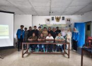 Dosen UNHAR Edukasi Warga Olah Sampah Plastik Jadi Bahan Baku Batako