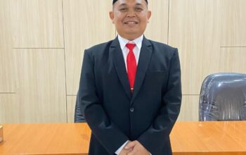 Ketua Lembaga Advokasi dan Perlindungan Konsumen (LAPK) yang juga Wakil Ketua BPSK Kota Medan, Padian Adi S. Siregar