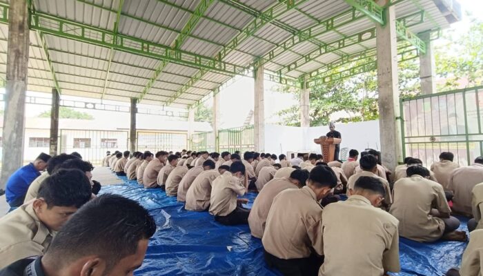 SMKN 1 Sosa Terapkan Nilai Agama Untuk Bentuk Karakter Siswa
