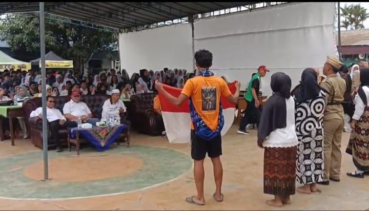Meriahkan Hari Pahlawan Di SMAN I Sampali, Dahnil Ginting Bantu Sejumlah Uang Tunai