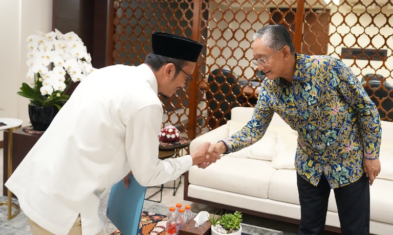 Wali Kota Subulussalam Bertemu Menteri PU, Bahas SPAM Dan Jalan Rusak