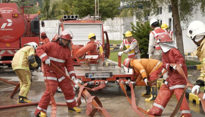 Pertamina Patra Niaga Regional Sumbagut Gelar Simulasi Penanggulangan Keadaan Darurat