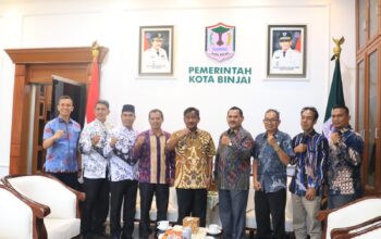 Audiensi Dari Pengurus Persatuan Guru Republik Indonesia (PGRI) Kota Binjai