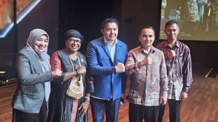 Kadis Sosial Agara Bahagia Wati Ikuti Rakornas Di Jakarta