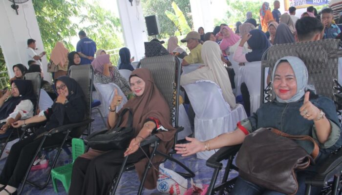 Momen HUT Ke-14 NasDem, Ricky Anthony Gelar Donor Darah