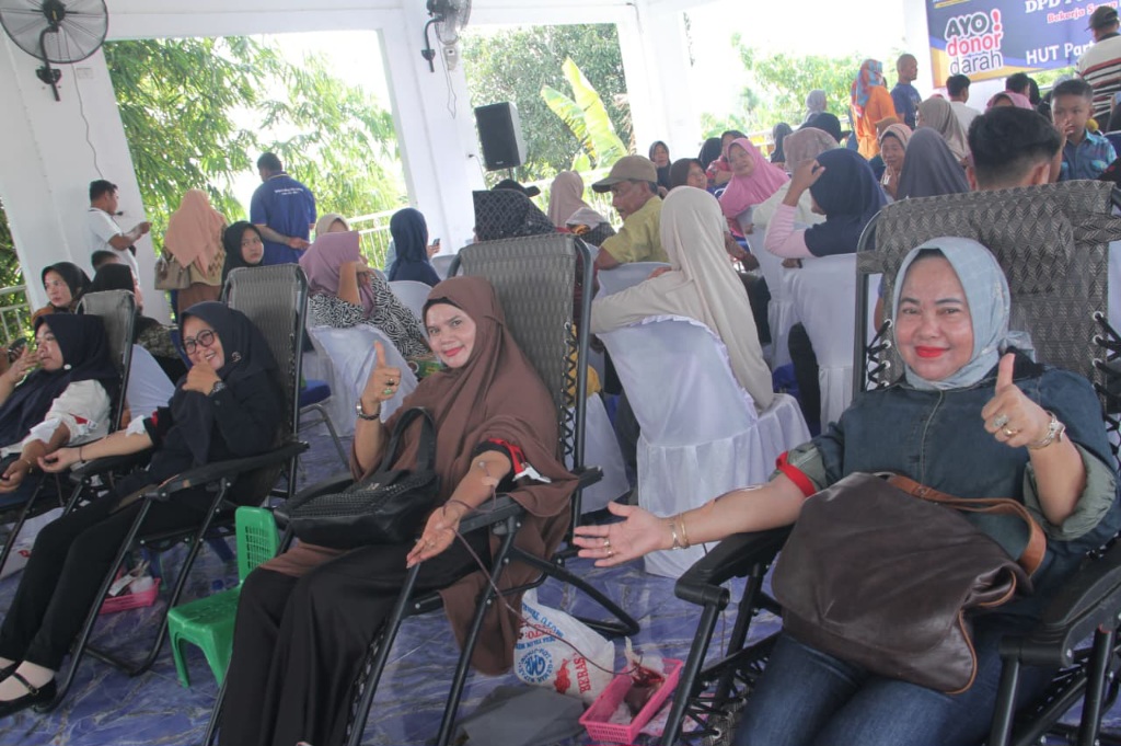 Momen HUT Ke-14 NasDem, Ricky Anthony Gelar Donor Darah