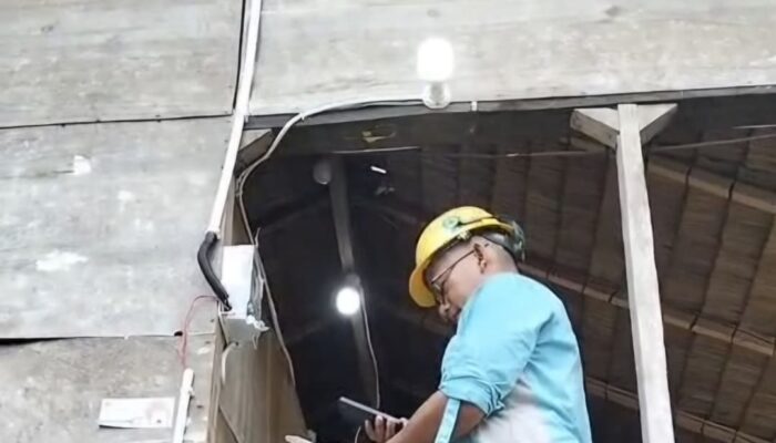 6 KK Warga Kampung Tanjung Seumantoh Baru Nikmati Aliran Listrik