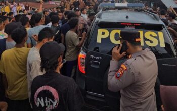 Warga Hutapuli Blokir Jalan Nasional, Protes Peredaran Narkoba Libatkan Wir Cs
