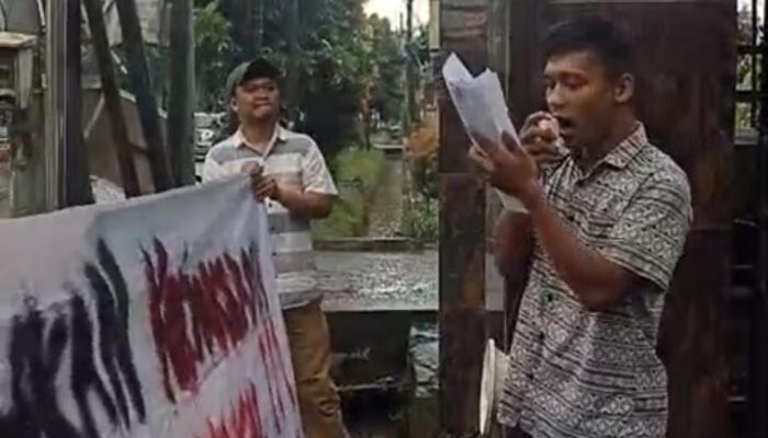 AMPH Demo Di Depan Kejatisu, Desak Bersihkan Oknum Jaksa Nakal