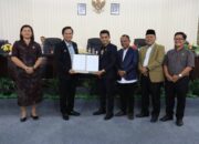 DPRD Nias Barat Tanda Tangani Nota Kesepakatan KUA–PPAS TA 2026