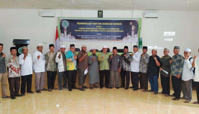 MUI Padangsidimpuan Perkuat Kemampuan Tentor Didikan Subuh
