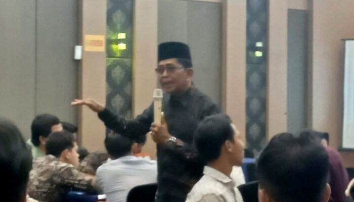 Mahasiswa Mesti Disiplin Berpikir Dan Cerdas Bermedia Sosial Di Era Digital