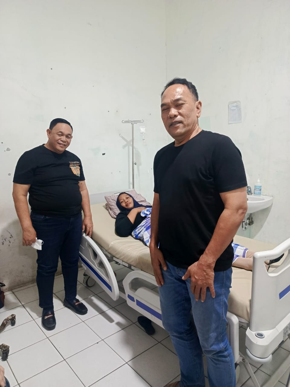 Dibantu Berobat 2 Anggota DPRD Deliserdang,Warga Hamparan Perak: Terima Kasih