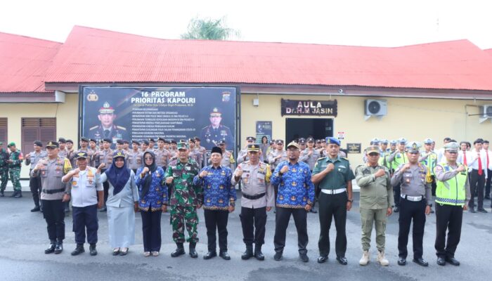 Polres Sibolga Gelar Apel Operasi Zebra Toba 2025