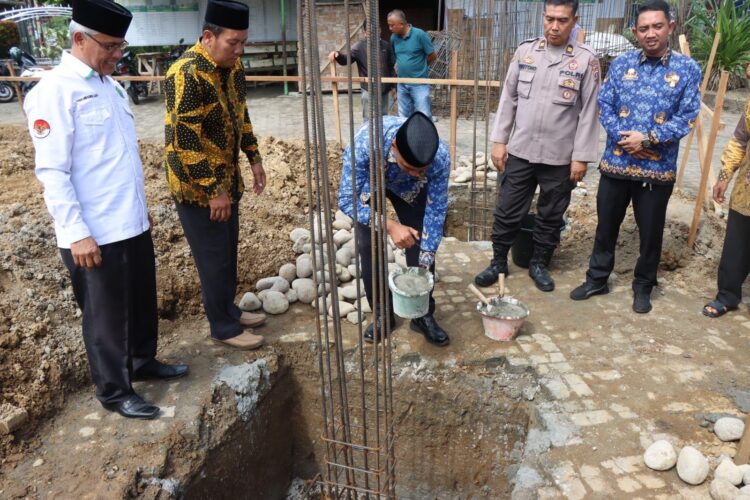 Wali Kota Binjai Letakkan Batu Pertama Pembangunan Masjid Al-Musyawarah