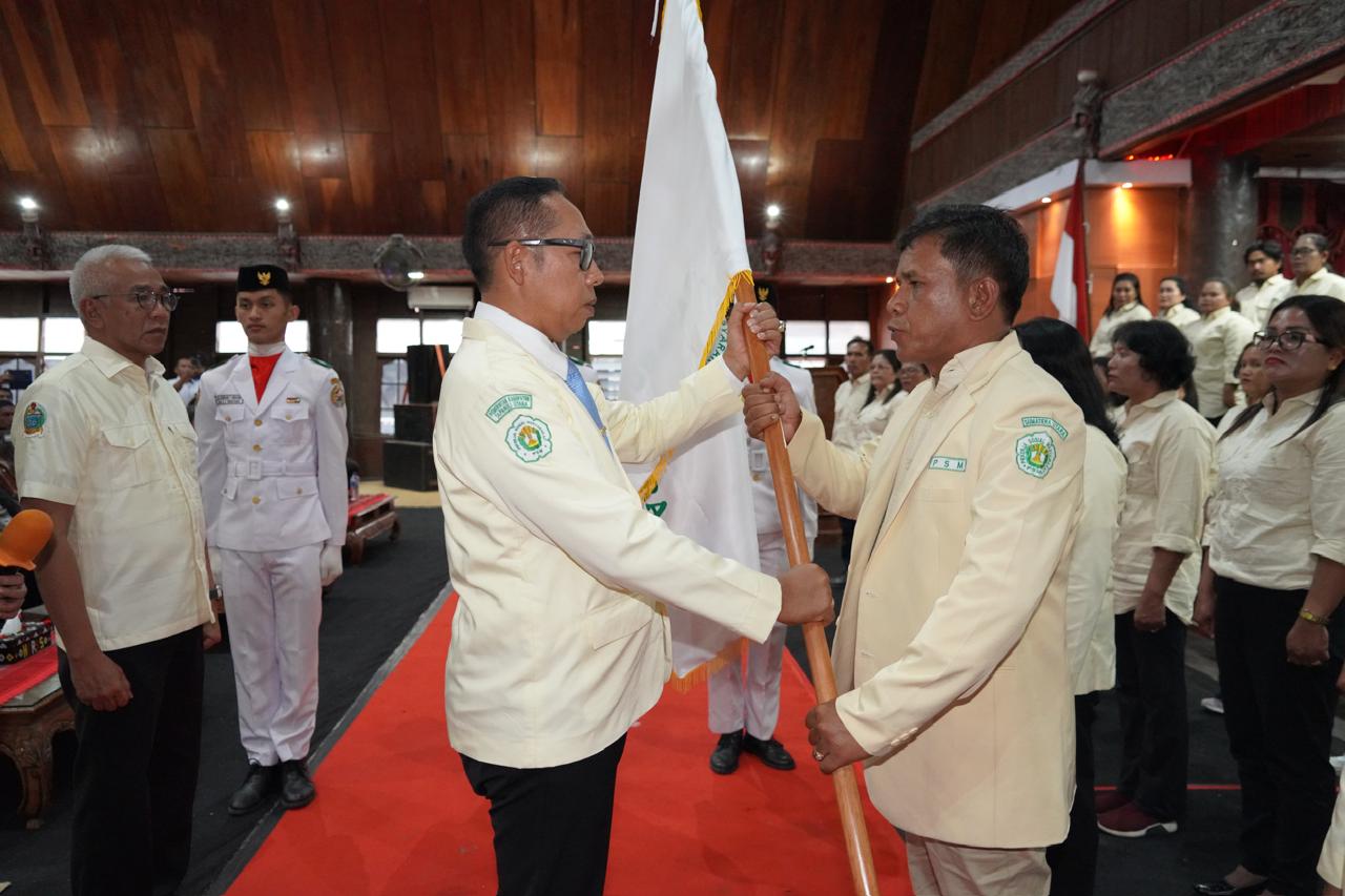 Bupati Kukuhkan IPSM-PSM Taput Periode 2025 – 2030