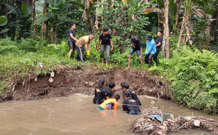 Cegah Banjir Jelang Musim Hujan, BPBD Binjai Kerahkan Tim Bersihkan Drainase