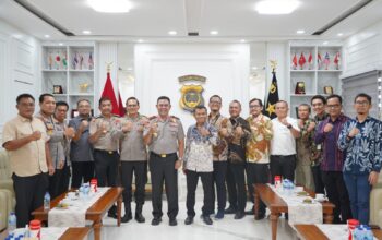 Pertamina Patra Niaga Regional Sumatera Bagian Utara (Sumbagut) bersama jajaran manajemen melakukan kunjungan audiensi dan silaturahmi dengan Kapolda Sumatera Utara, Irjen Pol Whisnu Hermawan Februanto, di Kantor Polda Sumut.
