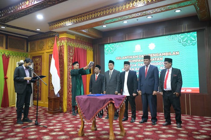 Gubernur Aceh Lantik Pengurus Baitul Mal Aceh 2025–2030