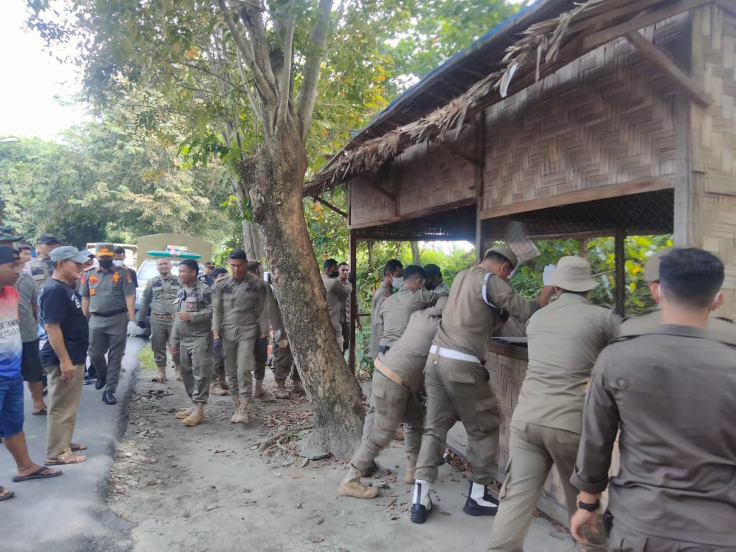 PKL Ditertibkan Demi Proyek Pelebaran Jalan