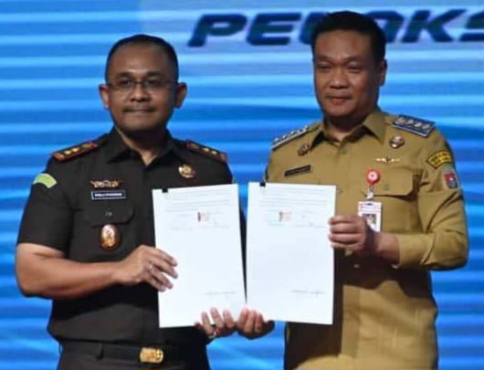 Bupati Humbahas Dan Kajari Teken MoU Kerja Sosial Bagi Pelaku Pidana