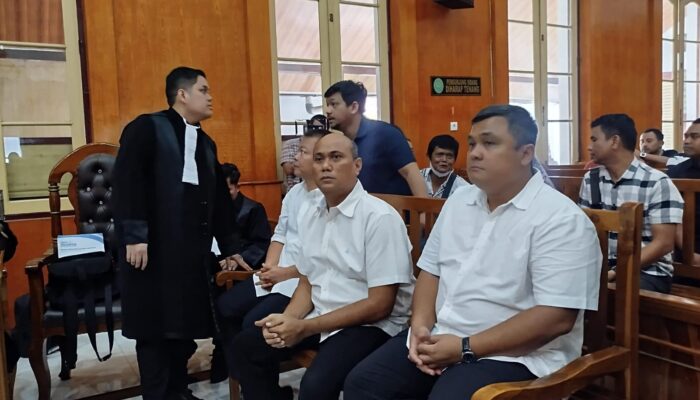 KPK Dakwa Topan Ginting Cs Terima Suap Pengaturan Proyek Jalan Rp165,8 Miliar