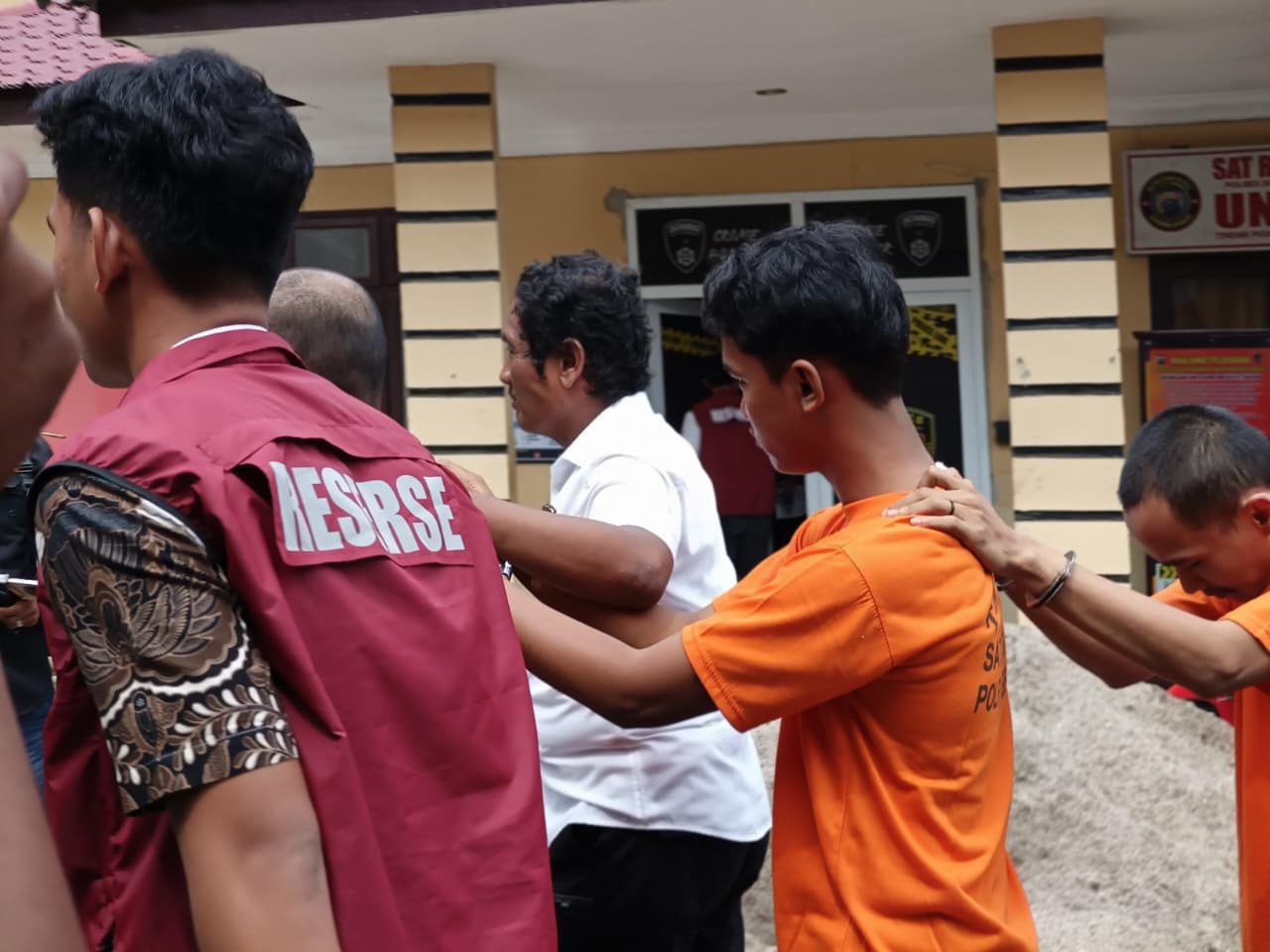 Sat Reskrim Polres Sergai Tangkap Tiga Pelaku Curat, Empat Lainnya Buron