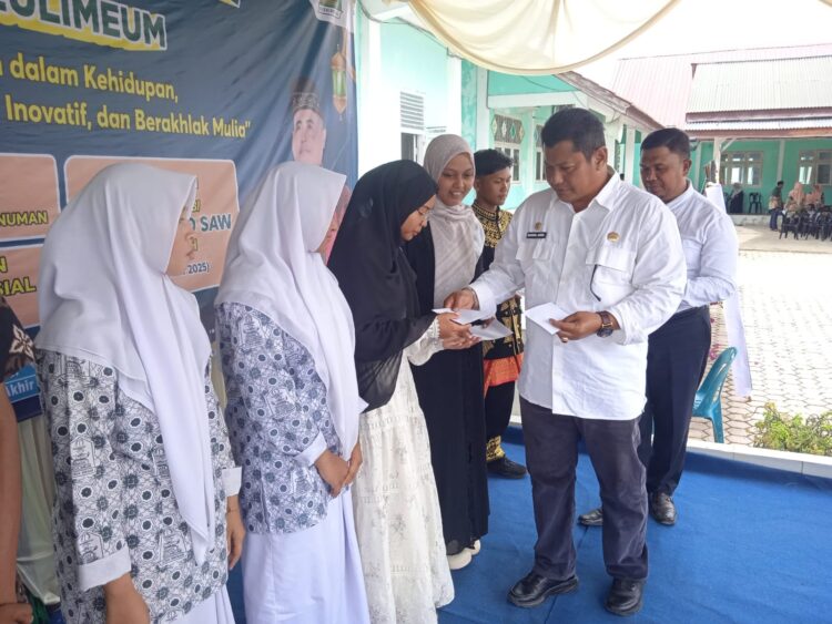 Sekdakab Aceh Besar Dorong Siswa Agar Terus Berprestasi