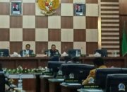 Rapat Paripurna DPRK Langsa Pertanyakan Status Dirut PT. Pekola