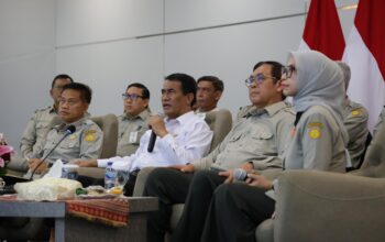 Menteri Pertanian (Mentan) Andi Amran Sulaiman menegaskan bahwa seluruh Penyuluh Pertanian Lapangan (PPL) wajib memastikan setiap bantuan dari pusat diprioritaskan untuk petani yang benar-benar membutuhkan, terutama petani gurem, petani berpendapatan rendah, dan petani yang masih tertinggal secara ekonomi.