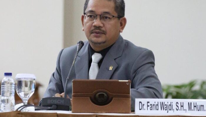 Fenomena Lapor Polisi