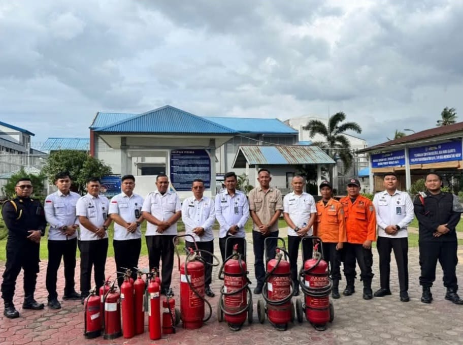 Lapas Kelas IIA Binjai Kolaborasi Bersama BPBD Dalam Pemeliharaan APAR