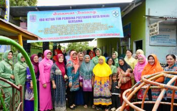 TP PKK Binjai Dan Ibu Forkopimda Tinjau Posyandu Di Kelurahan Limau Sundai