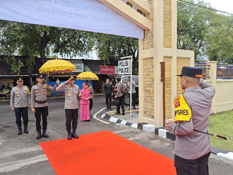 Kapolda Aceh: Pentingnya Profesionalisme, Kedisiplinan Dan Pelayananan Publik Yang Humsnis