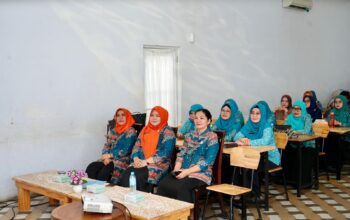 TP PKK Kota Binjai Ikuti Penguatan Lembaga Layanan Anak Berbasis Ketahanan Keluarga