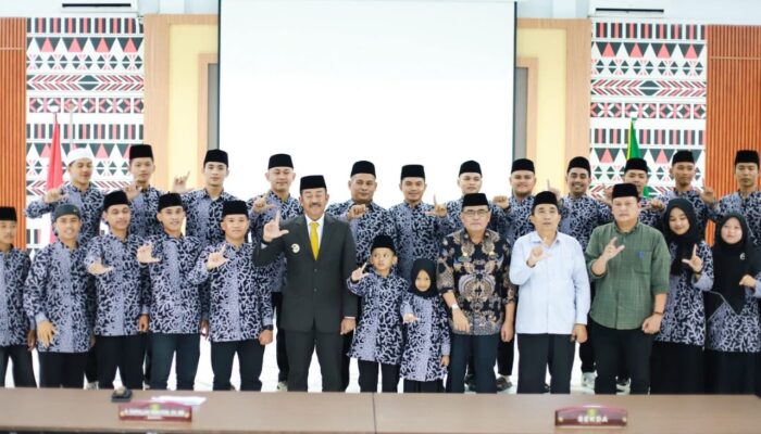 Bupati Madina Ingatkan Peserta Seni Dan Qasidah Utamakan Disiplin