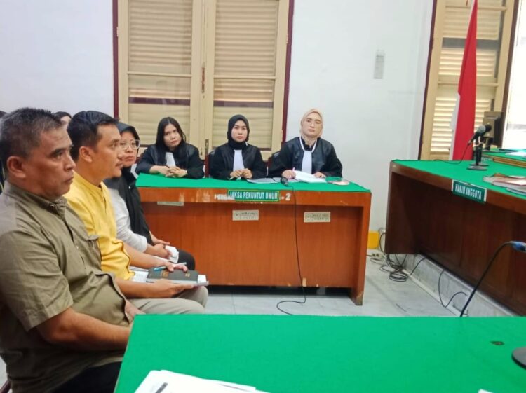 Tiga Terdakwa Korupsi Dana BOS SMAN 16 Medan Disidangkan