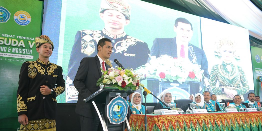 Sekda Aceh Beri Sambutan Pada Wisuda UNIKI 2025