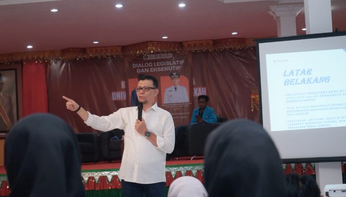 Wakil Ketua DPRK Banda Aceh Isi Dialog Di Universitas Serambi Mekkah