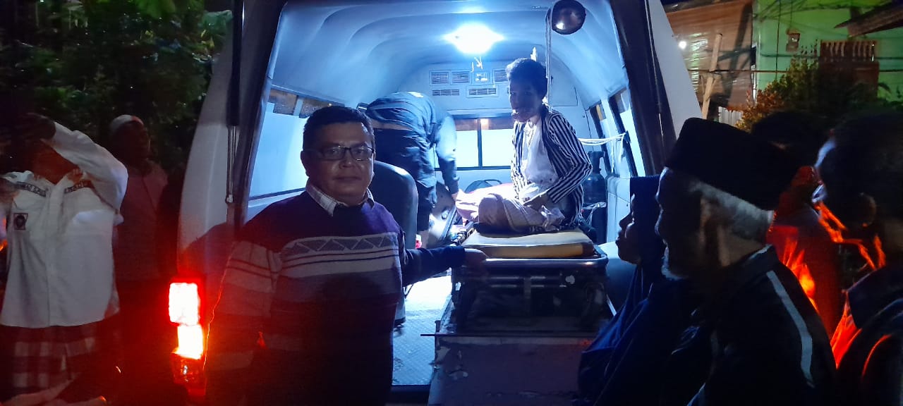 Pemkab Madina Rujuk Erni Hayati, Warga Sirangkap Penderita Tumor Mulut ke RS M. Jamil Padang