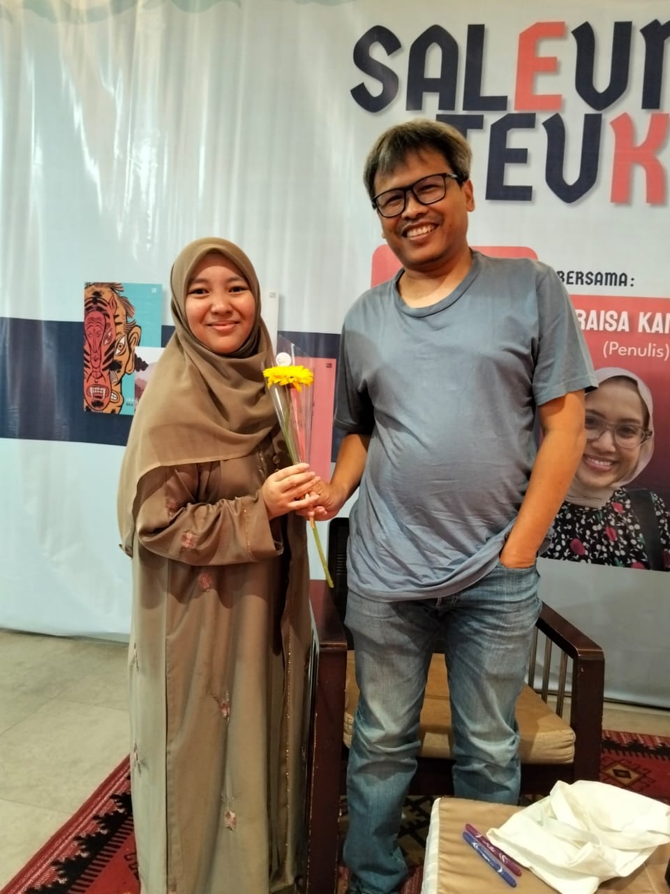 Eka Kurniawan Guncang Banda Aceh: Bedah Buku Yang Menginspirasi Komunitas Sastra