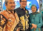 Dr Rayati Syafrin Hadiri Syukuran HUT Ke-75 Tahun dan Peluncuran Buku Rahmat Shah