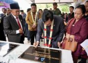 Bupati Samosir Dampingi Ketua DEN Resmikan Sopo Godang HKBP Nainggolan