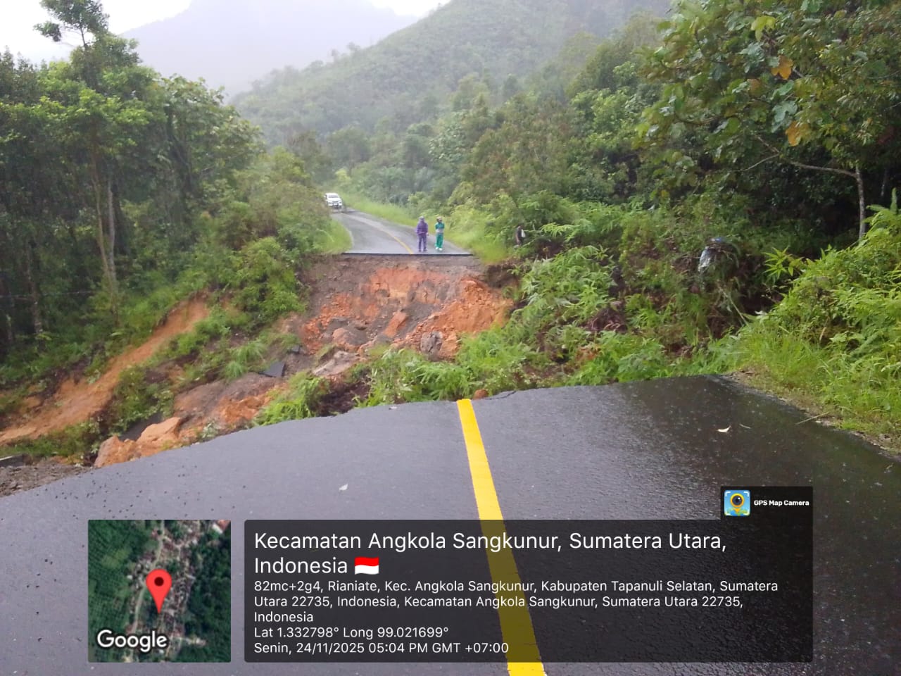 Jalan Nasional Di Danau Siais Tapsel Patah Dan Putus Total