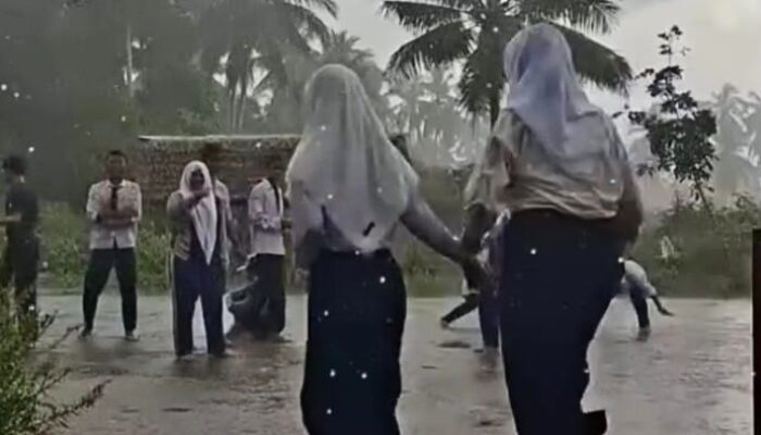 Hujan Deras Hambat Aktivitas Sekolah Di Pidie