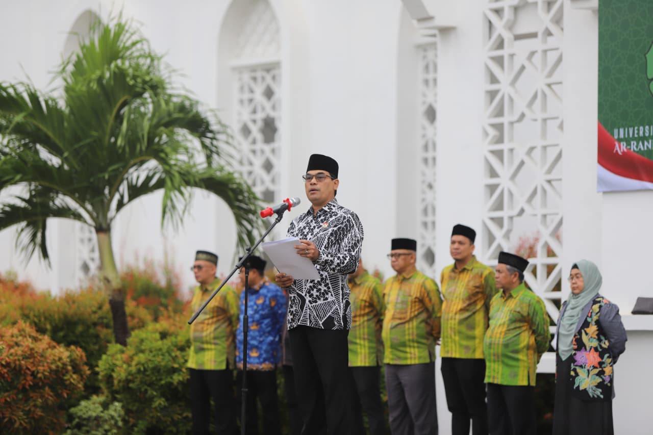Rektor Ar-Raniry: Guru Tetap Tak Tergantikan Di Tengah Laju Teknologi