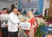 Syukuran Hari Guru Deliserdang, Bupati: Kepala Sekolah Harus Jadi Pengawas Pembelajaran Bukan Pedagang Buku