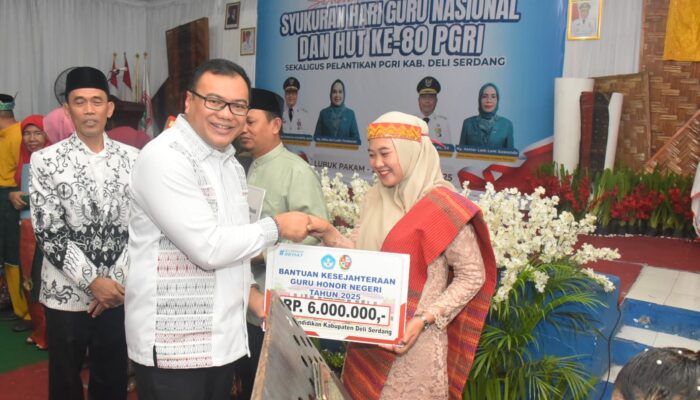 Syukuran Hari Guru Deliserdang, Bupati: Kepala Sekolah Harus Jadi Pengawas Pembelajaran Bukan Pedagang Buku